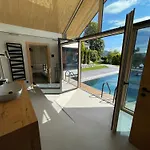 Annelies Aparthotel 4*