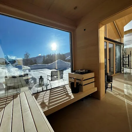 Aparthotel Chalet Annelies Ramsau Am Dachstein 4*