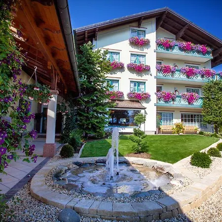 Aparthotel Annelies 4*