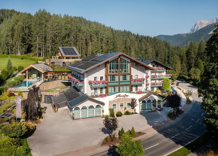 Hotel apartamentowy Annelies 4*