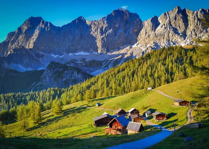 Hotel apartamentowy Annelies 4*